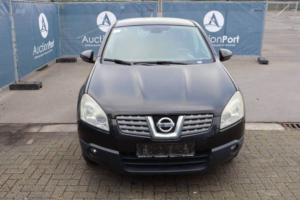 Passenger car Nissan Qashqai Diesel 106 hp 2007 (Margin)