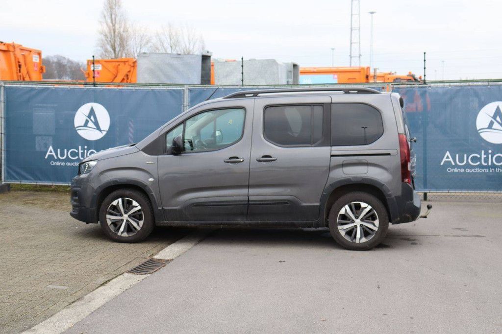 Passenger car Peugeot Rifter Diesel 130 hp 2020 (Margin)