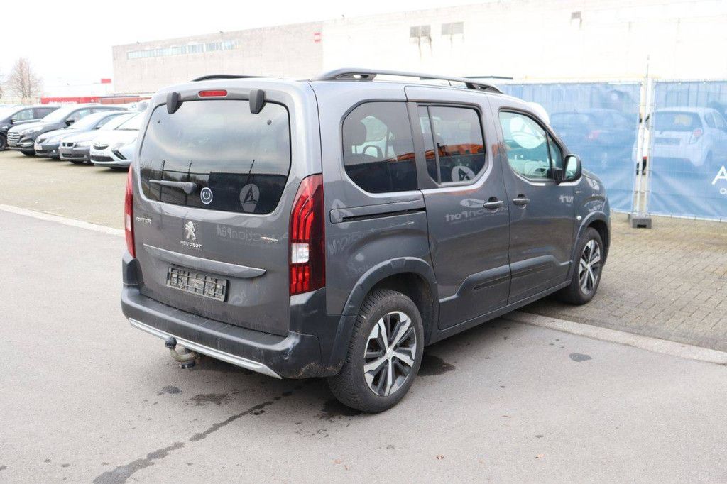 Passenger car Peugeot Rifter Diesel 130 hp 2020 (Margin)