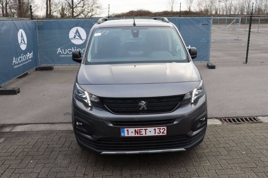 Passenger car Peugeot Rifter Diesel 130 hp 2020 (Margin)