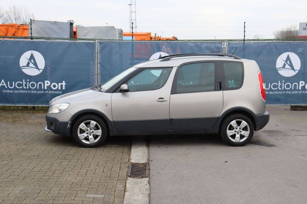 Peugeot Skoda Roomster Petrol 86pk 2015 (Margin)