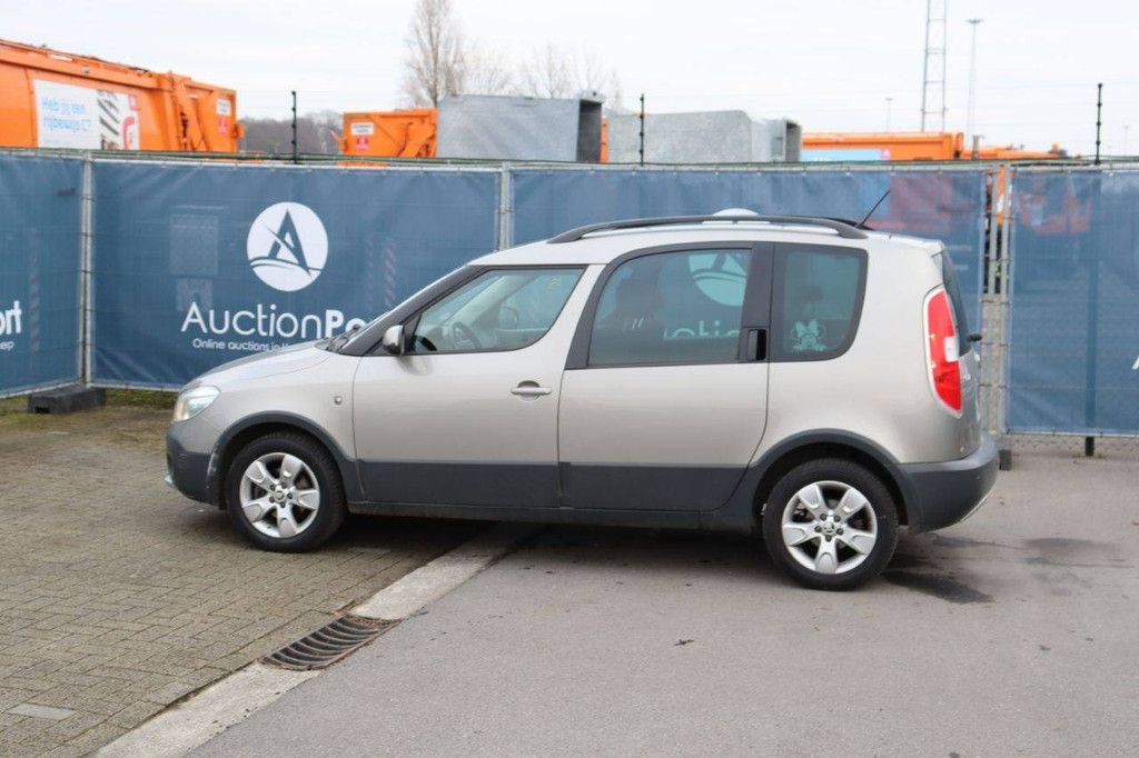 Peugeot Skoda Roomster Petrol 86pk 2015 (Margin)