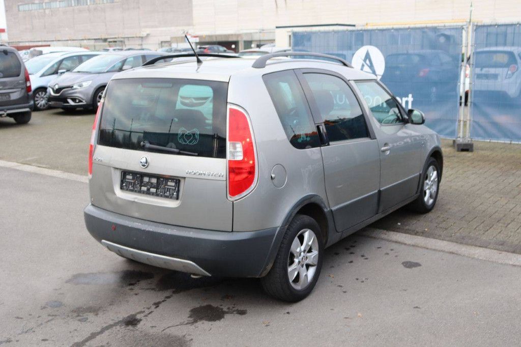 Peugeot Skoda Roomster Petrol 86pk 2015 (Margin)