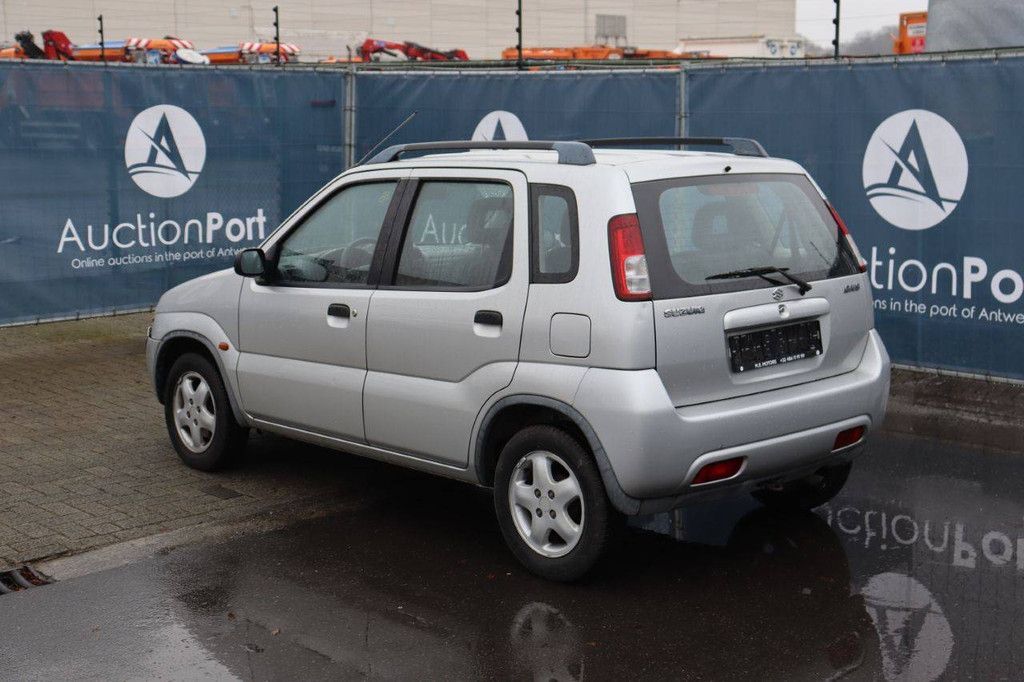 Passenger car Suzuki Ignis Petrol 86 hp 2002 (Margin)