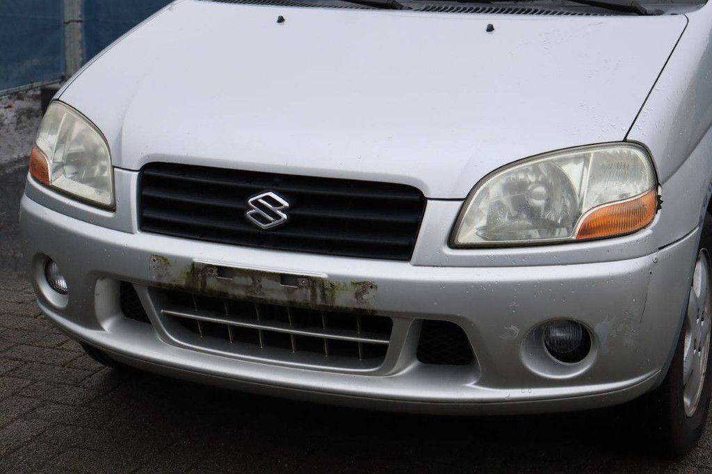 Passenger car Suzuki Ignis Petrol 86 hp 2002 (Margin)