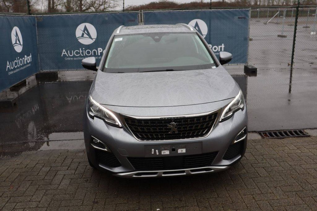 SUV Peugeot 3008 Diesel 130 hp 2019 (Margin)