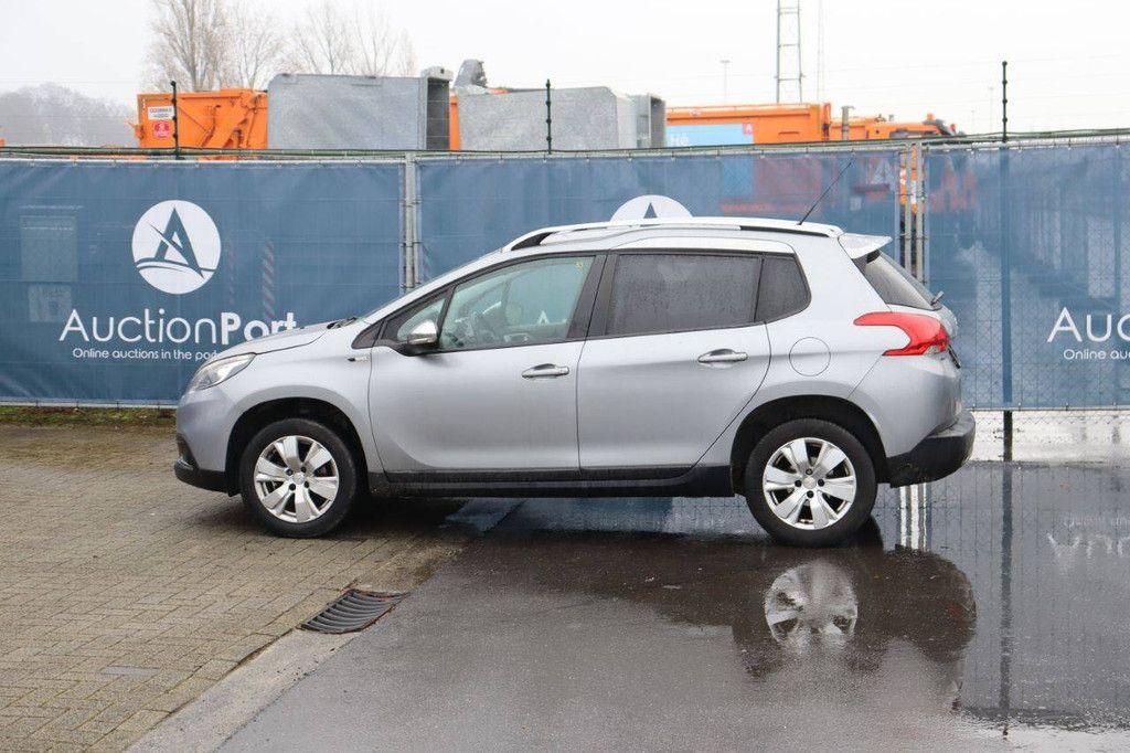 Passenger car Peugeot 2008 Petrol 82 hp 2015 (Margin)