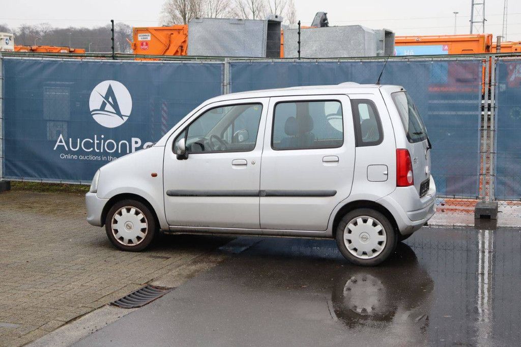 Passenger car Opel Agila Petrol 60 hp 2004 (Margin)