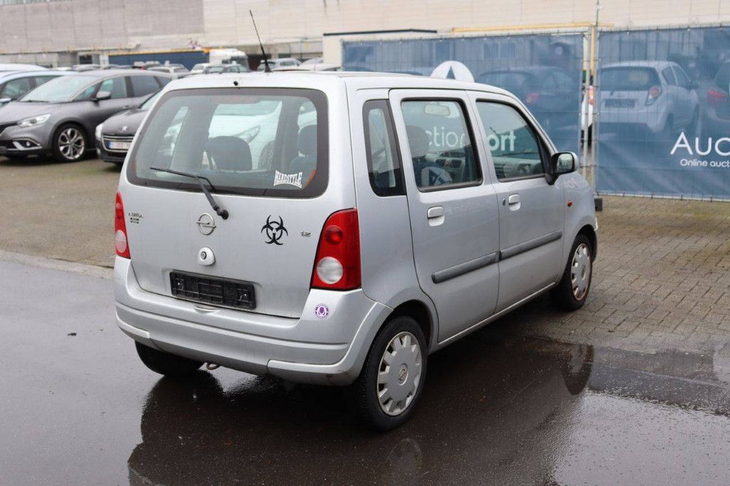 Passenger car Opel Agila Petrol 60 hp 2004 (Margin)