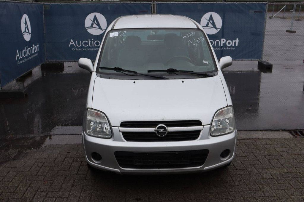 Passenger car Opel Agila Petrol 60 hp 2004 (Margin)