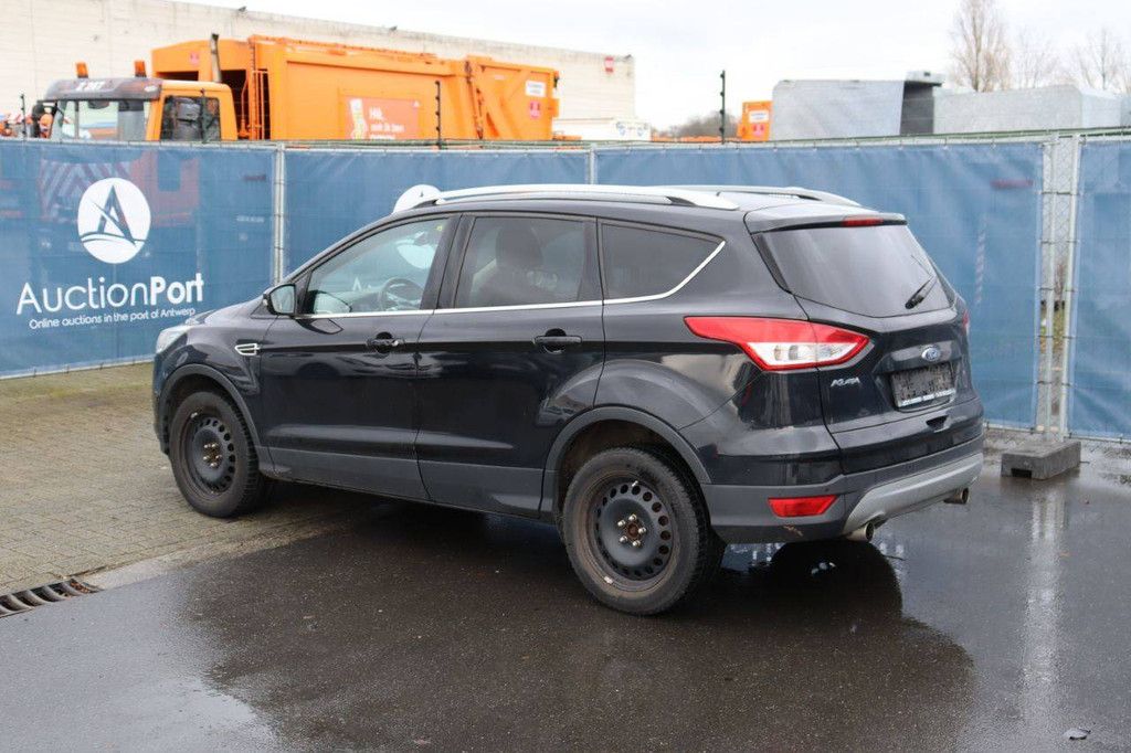 SUV Ford Kuga Diesel 150hp 2015 (Margin)