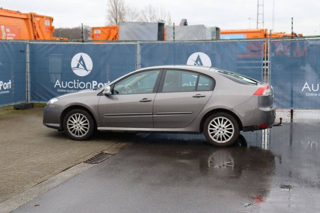 Passenger car Renault Laguna Petrol 110 hp 2008 (Margin)