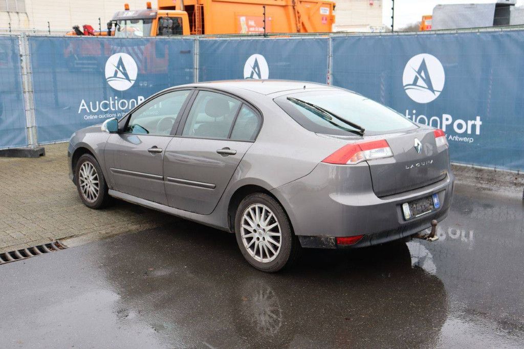 Passenger car Renault Laguna Petrol 110 hp 2008 (Margin)