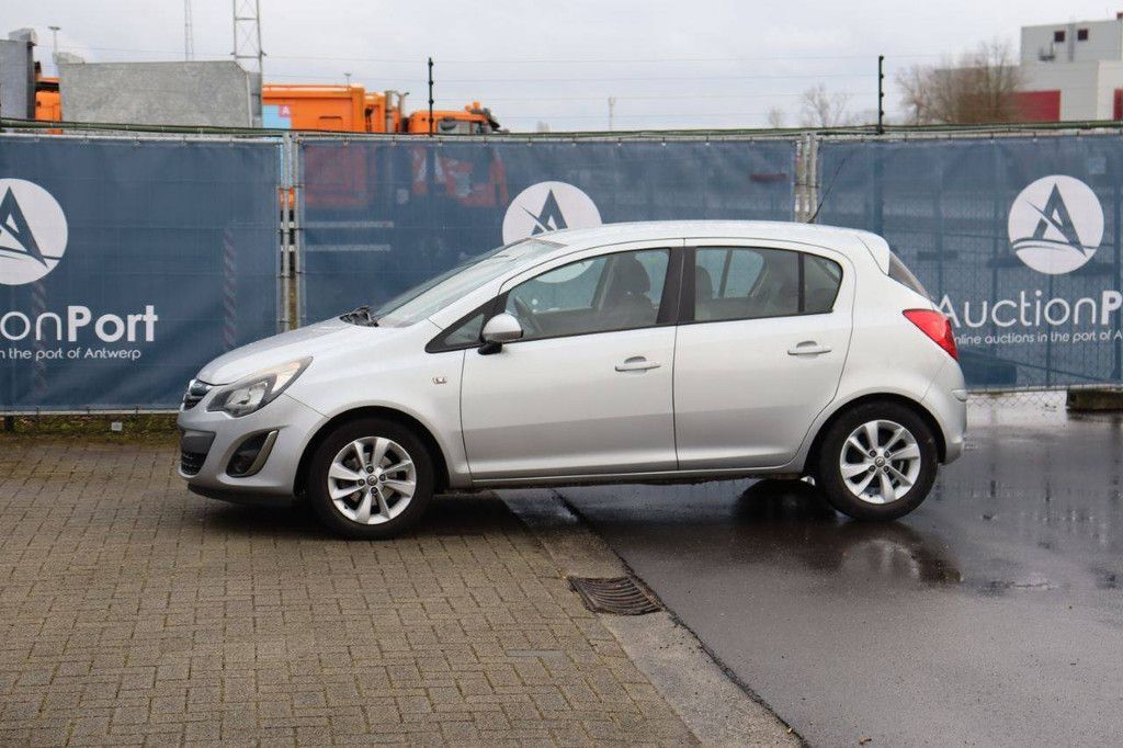 Pkw Opel Corsa Diesel 65 PS 2014 (Marge)