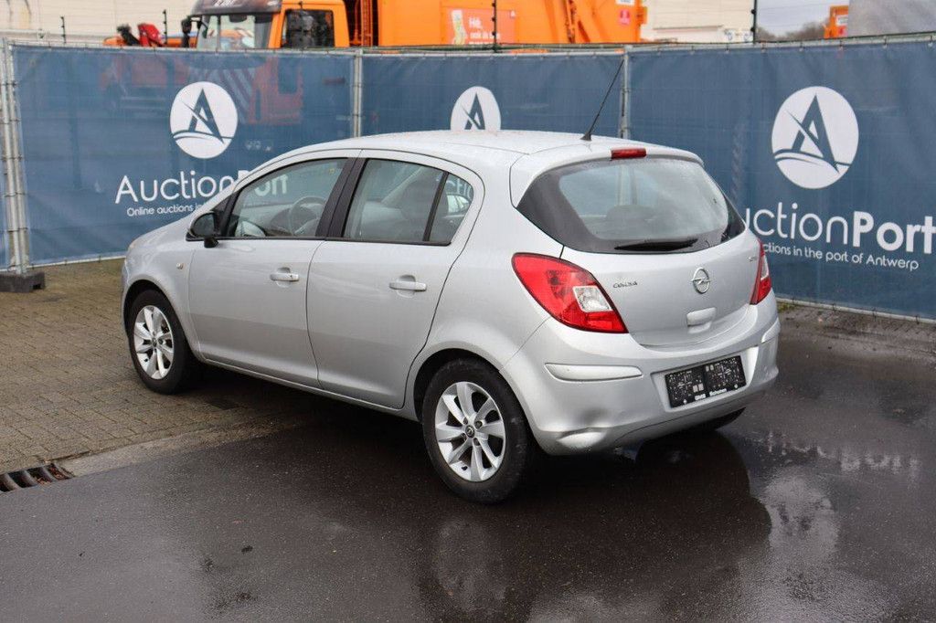 Pkw Opel Corsa Diesel 65 PS 2014 (Marge)