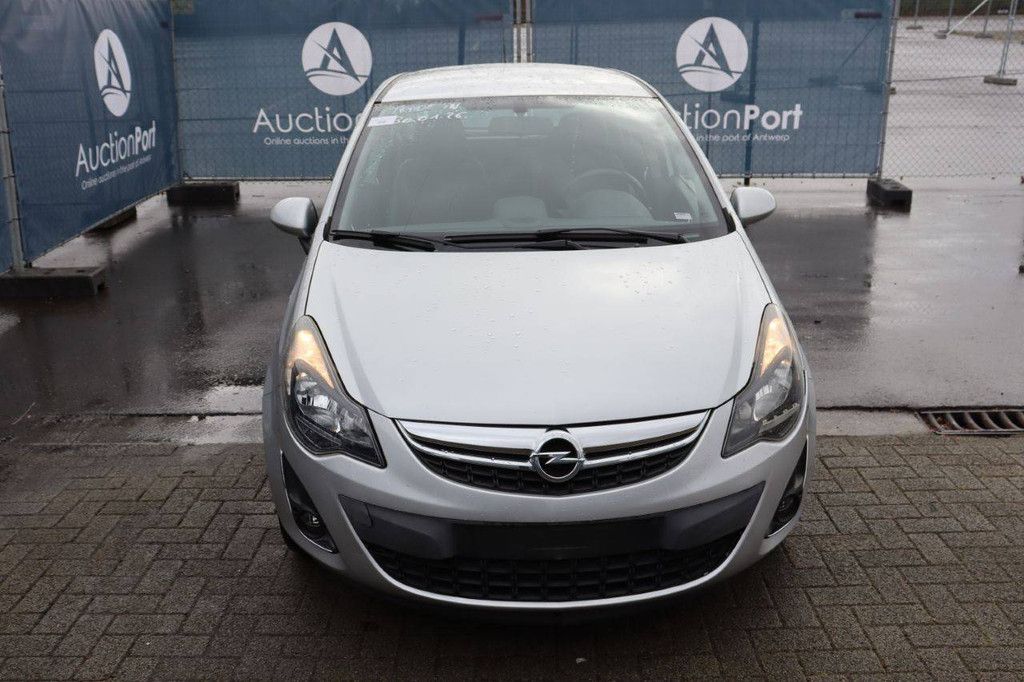 Pkw Opel Corsa Diesel 65 PS 2014 (Marge)