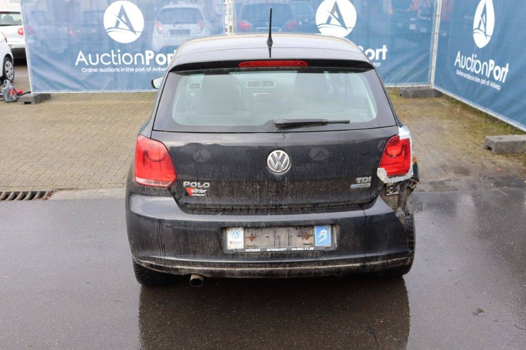 Pkw Volkswagen Polo Diesel 90 PS 2010 (Marge)