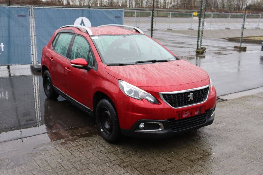 SUV Peugeot 2008 Petrol 82 hp 2018 (Margin)