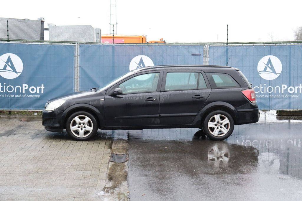 Passenger car Opel Astra Diesel 100 hp 2007 (Margin)