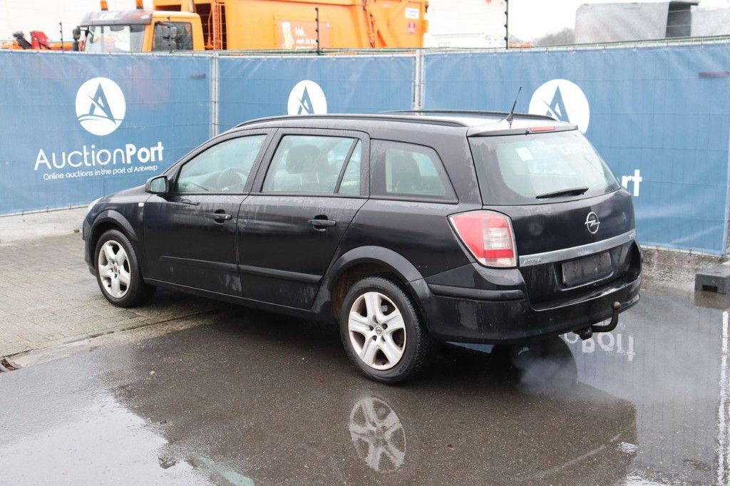 Passenger car Opel Astra Diesel 100 hp 2007 (Margin)