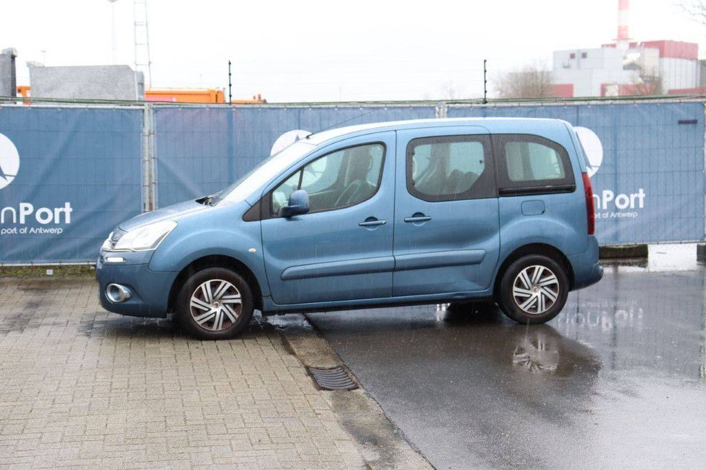 Pkw Citroën Berlingo Benzin 98 PS 2013 (Marge)