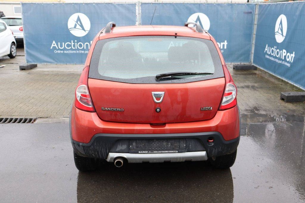 Passenger car Dacia Sandero Diesel 89 hp 2012 (Margin)