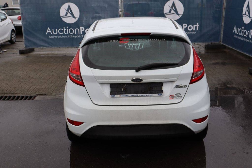 Passenger car Ford Fiesta Petrol 60 hp 2012 (Margin)