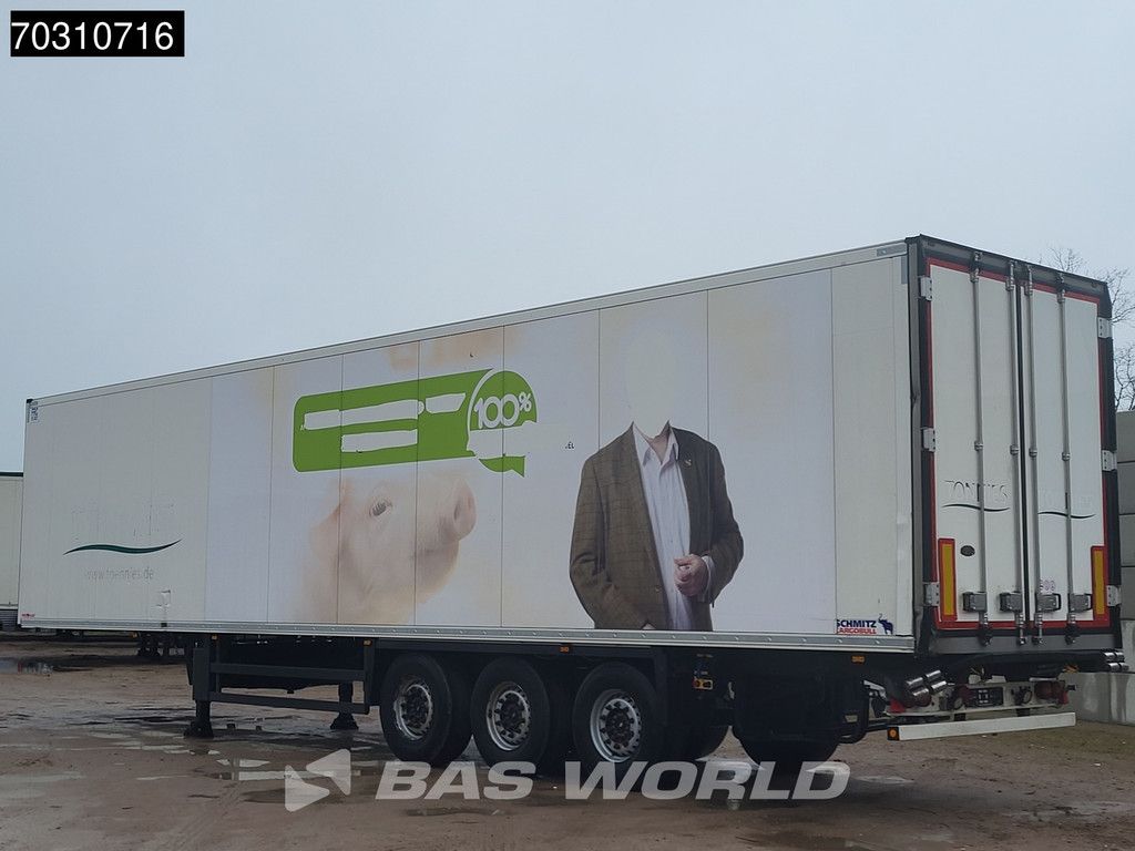 Schmitz SCB*S3B 3 axles Lifting Axle Meat Hang FRC