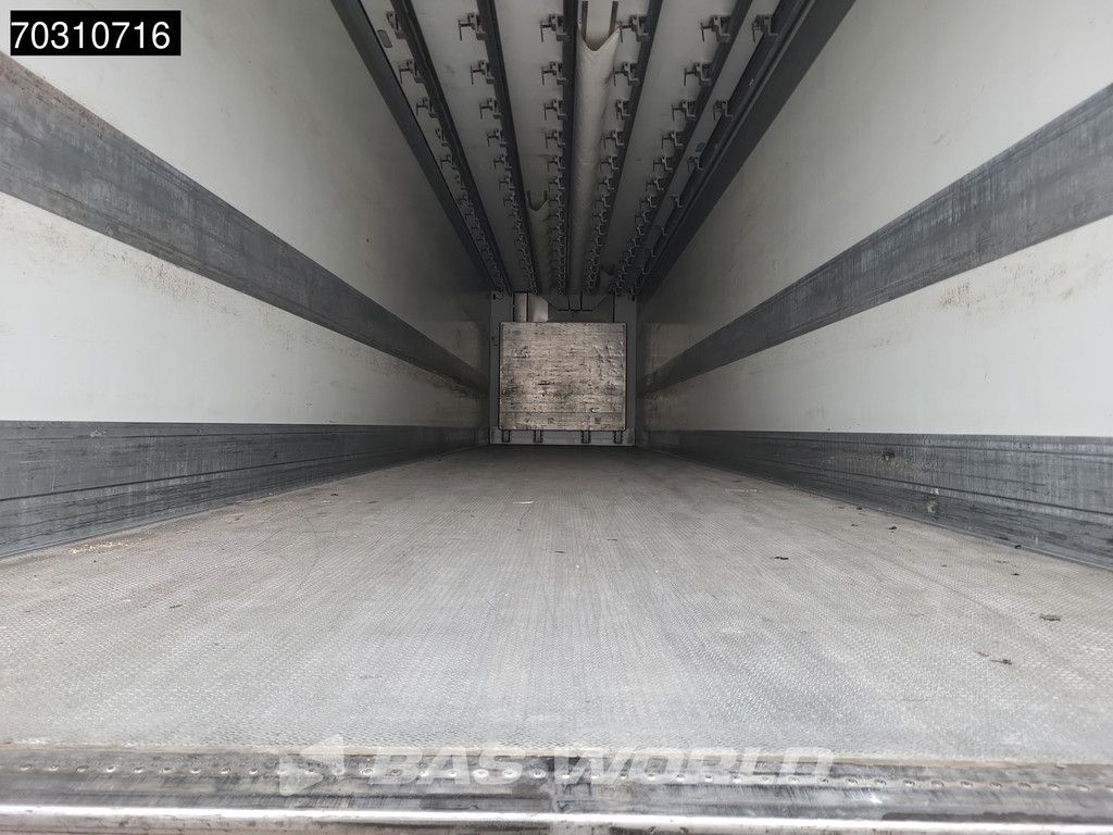 Schmitz SCB*S3B 3 axles Lifting Axle Meat Hang FRC