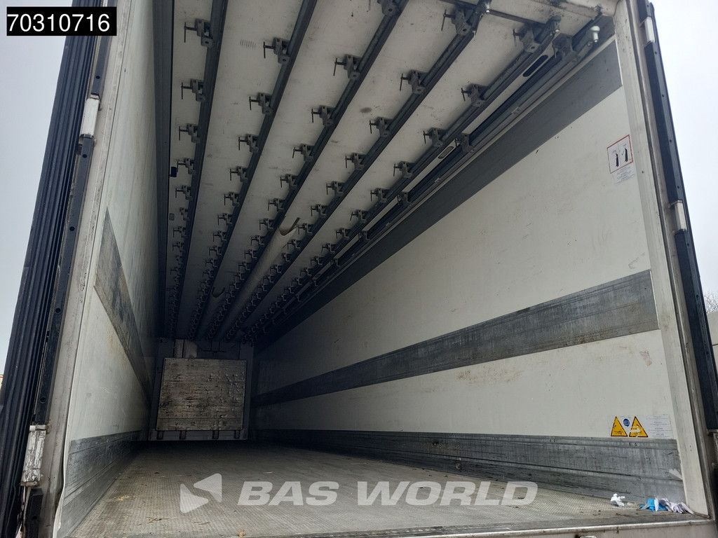 Schmitz SCB*S3B 3 axles Lifting Axle Meat Hang FRC