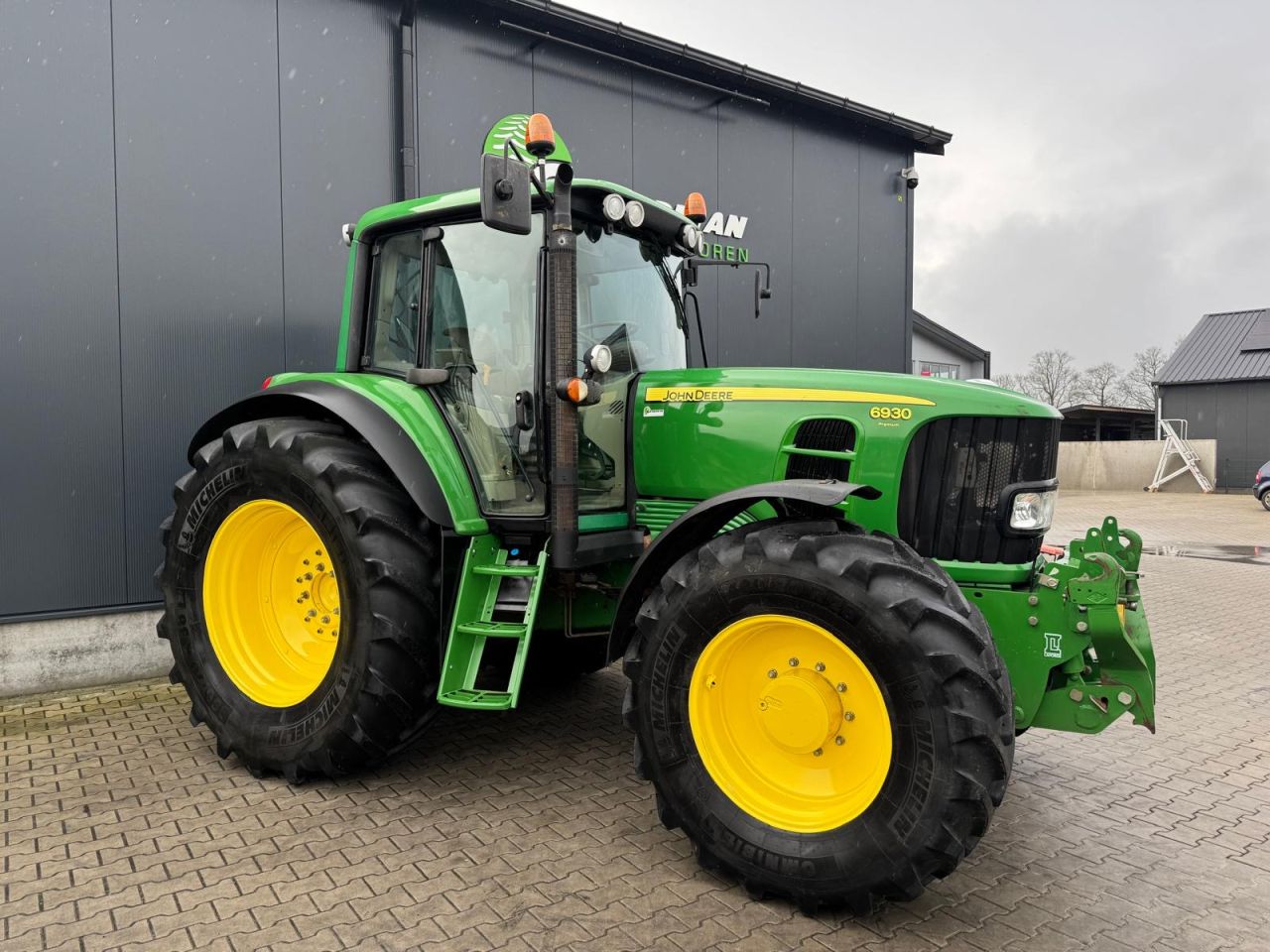 John Deere 6930 Premium AQ