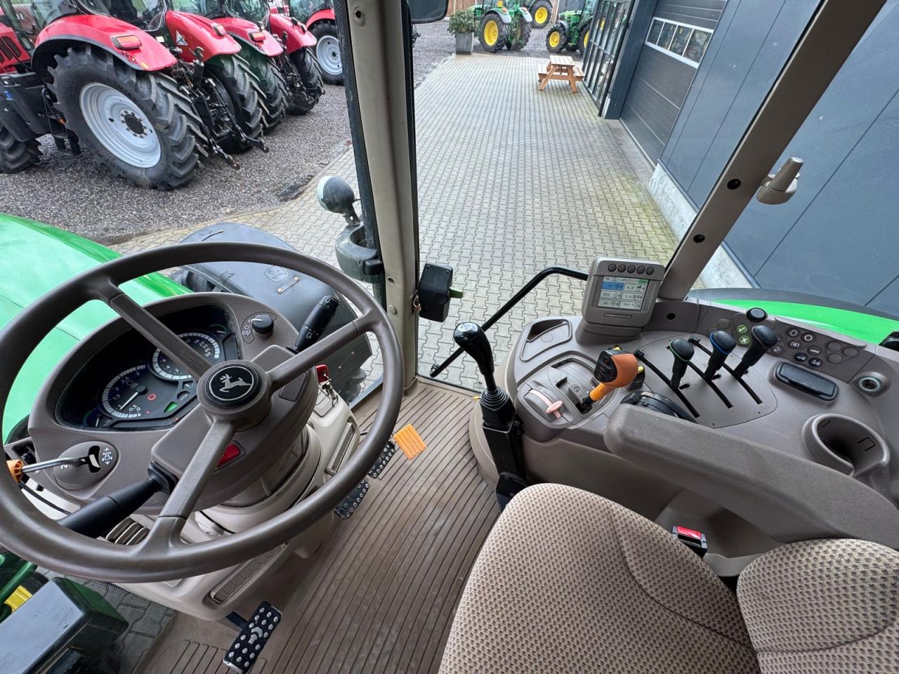 John Deere 6930 Premium AQ