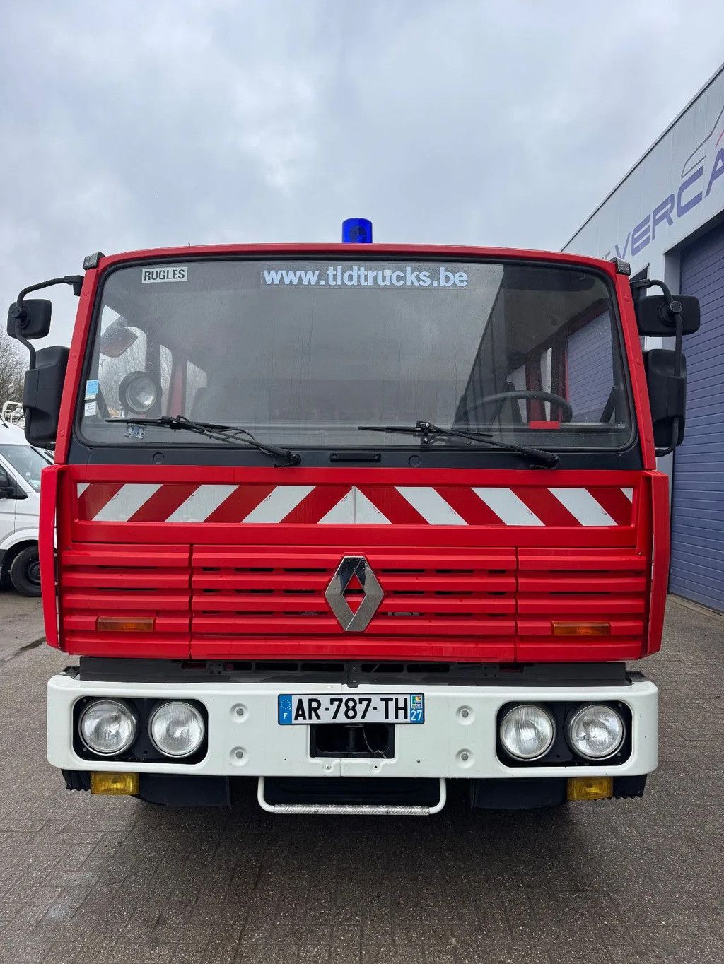 Renault G230 **FIRETRUCK-WATERTANK-PUMP**