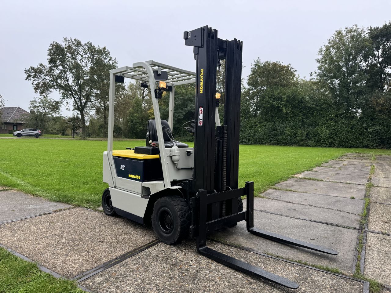 Komatsu 1500KG elektrisch triplo mast 550cm + freelift