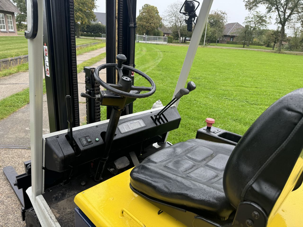 Komatsu 1500KG elektrisch triplo mast 550cm + freelift