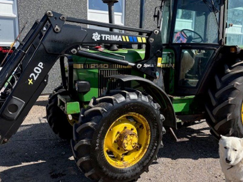 John Deere 2140 SGII med frontlæsser TRIMA 2.0P