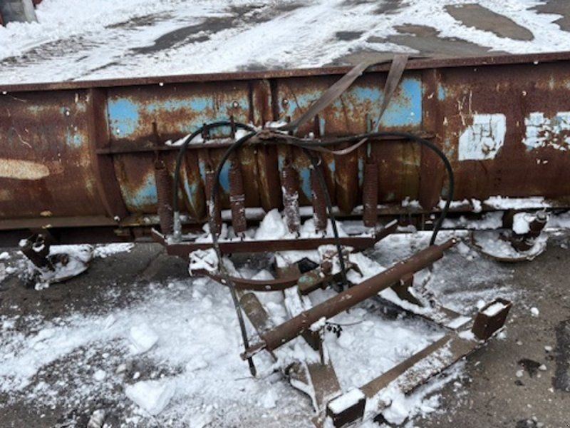 SNEPLOV 3M SKRÅPLOV MED HYDRAULIKS MSIDEREGULERING OG KANTSIKRIN