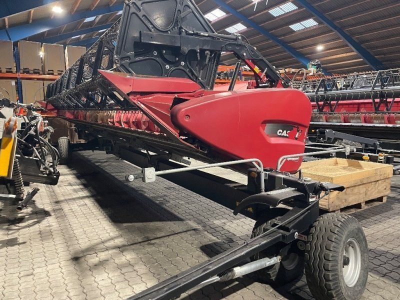 Case IH 35 fod varicut 3050 bord med vogn