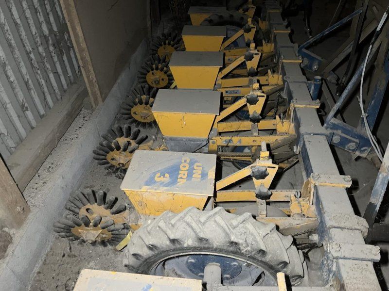 Kleine UNICORN 3,  6/8 RK