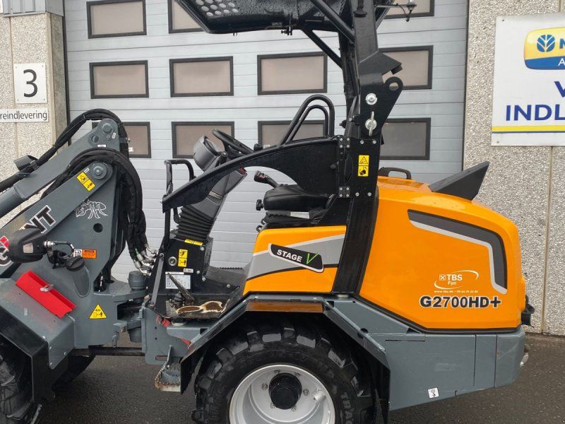 Giant G2700 X-TRA HD PLUS