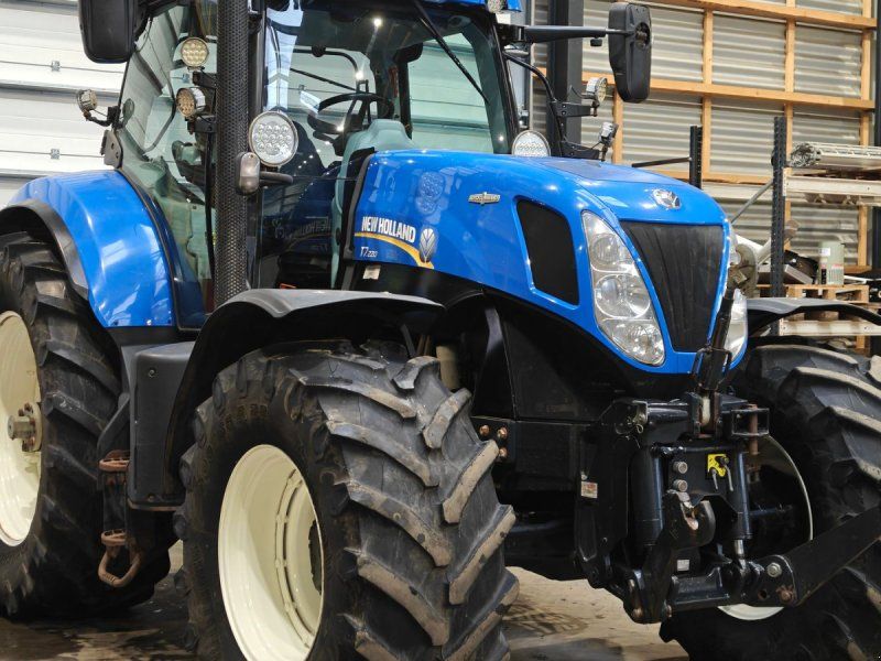New Holland T7.220 Auto Command