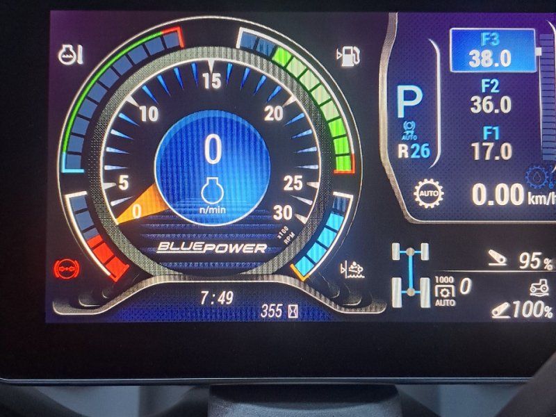 New Holland T7.340 HD