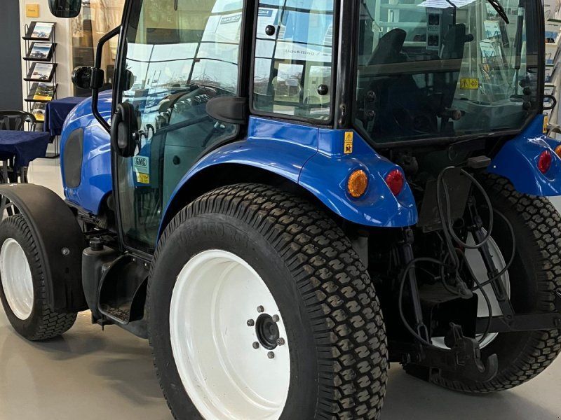 New Holland BOOMER 35 HST Hydrostatisk
