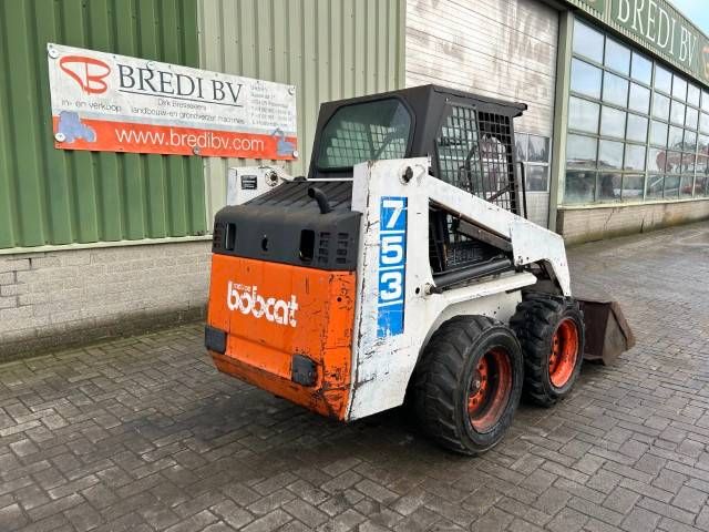 Bobcat 753