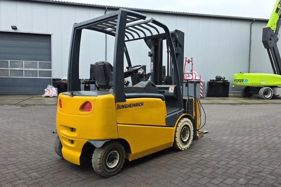 Jungheinrich EFG425K Electric, 2500kg Capacity, Lifting Height