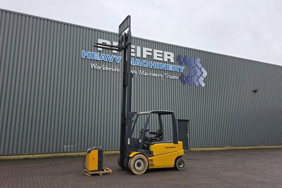 Jungheinrich EFG535 Electric, Lifting Height 4700mm, Freelift 1