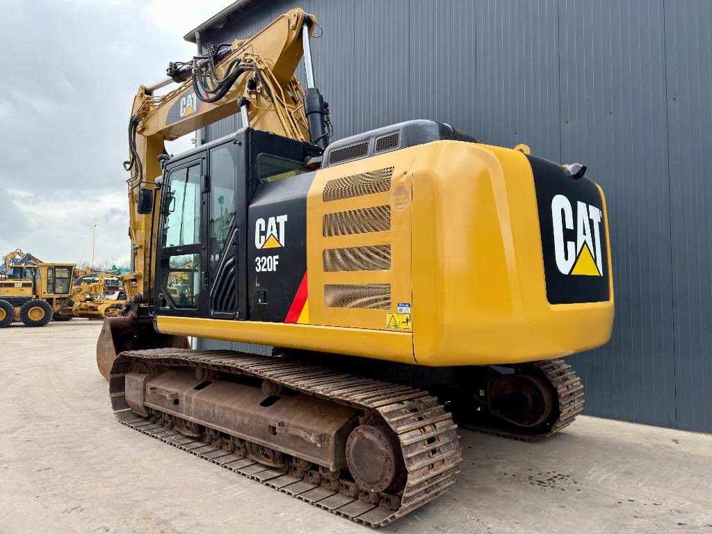 CAT 320FL VA