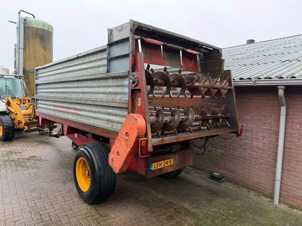 Schuitemaker SMS 70 7 tons Mesttrooier