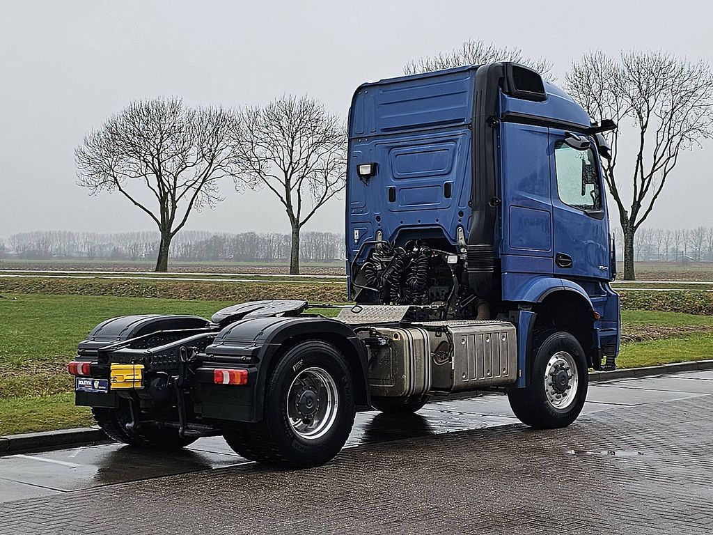 MERCEDES-BENZ ACTROS 1843 4x4