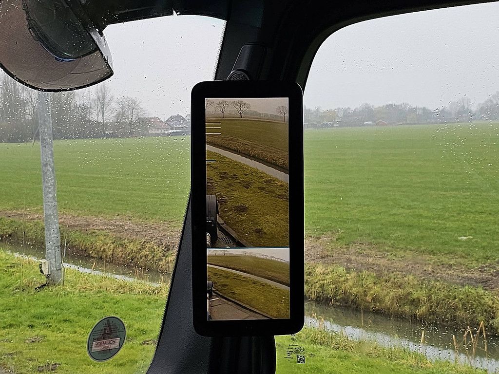 MERCEDES-BENZ ACTROS 1843 4x4